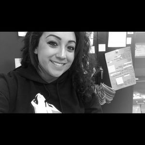 Meet your Posher, Heidi